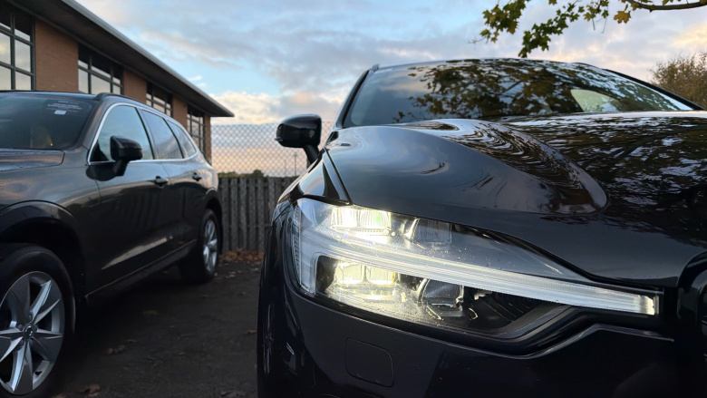 Volvo XC60 2.0 T8 [455] PHEV Ultra Dark 5dr AWD Geartronic Estate